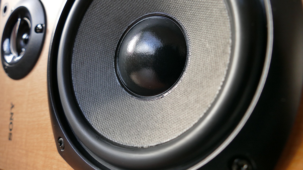 audio 1221152 1280