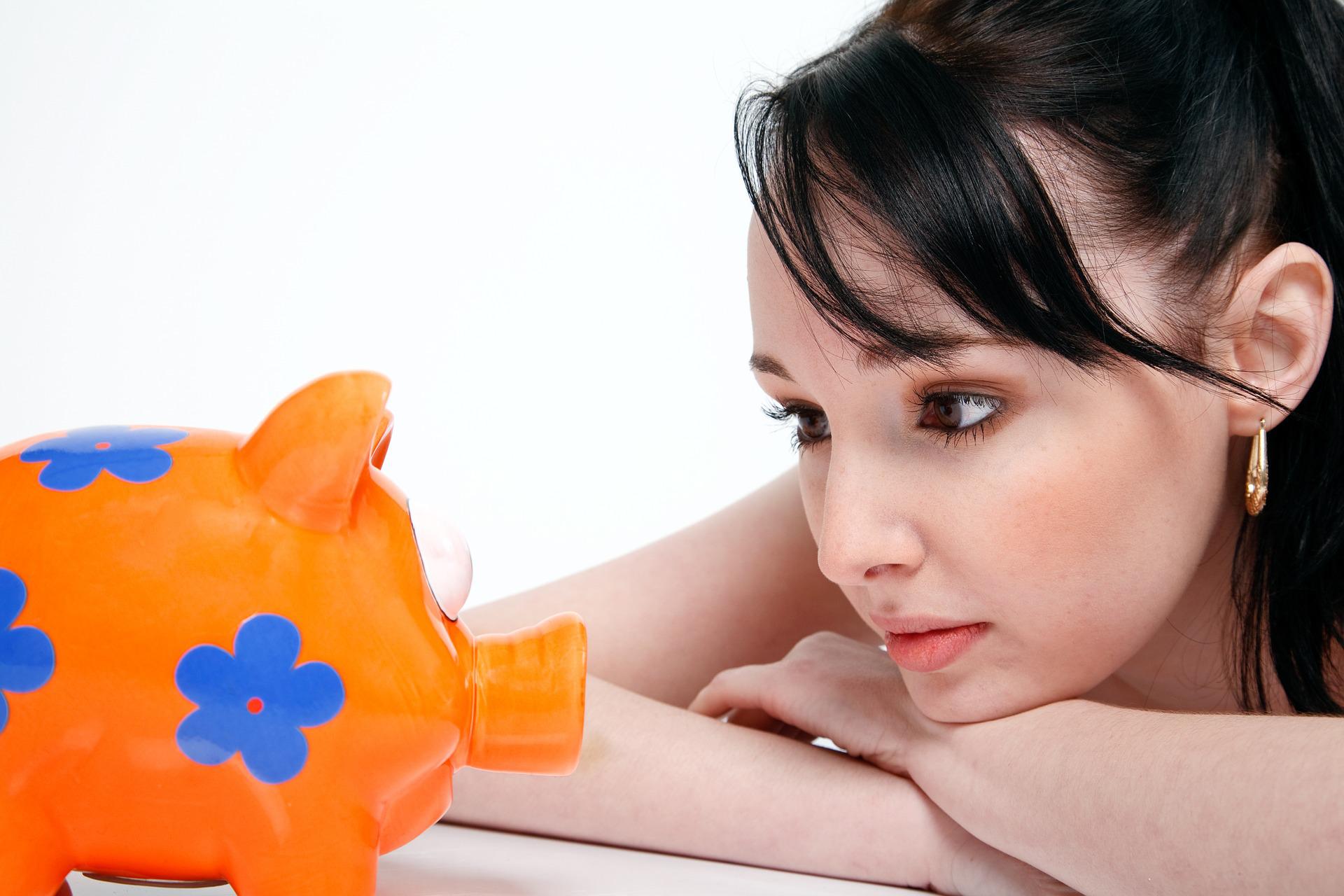 piggy bank g6f530767a 1920